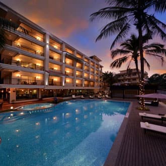 https://imgcld.yatra.com/ytimages/image/upload/t_hotel_yatra_city_desktop/v1464469369/Domestic Hotels/Hotels_Goa/Golden Tulip Goa/HO_fZXrYy.jpg